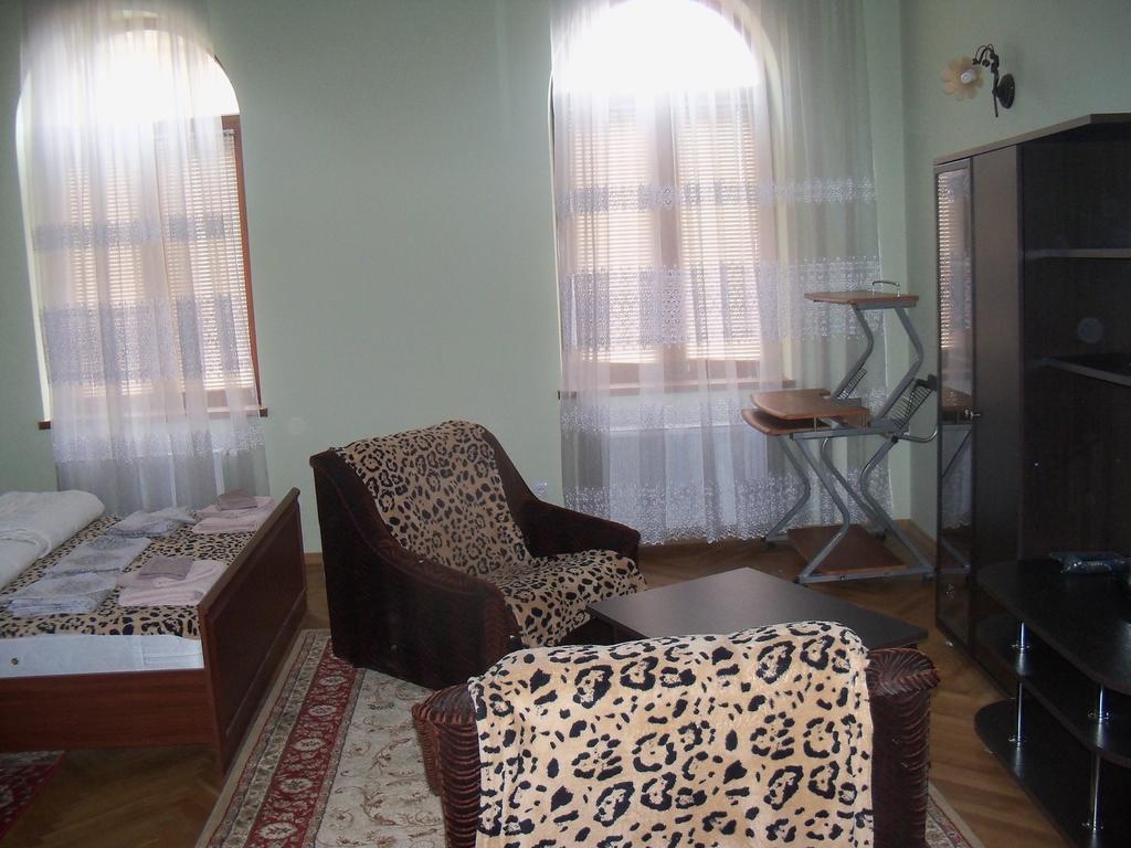 Apartment Roman Львов Экстерьер фото